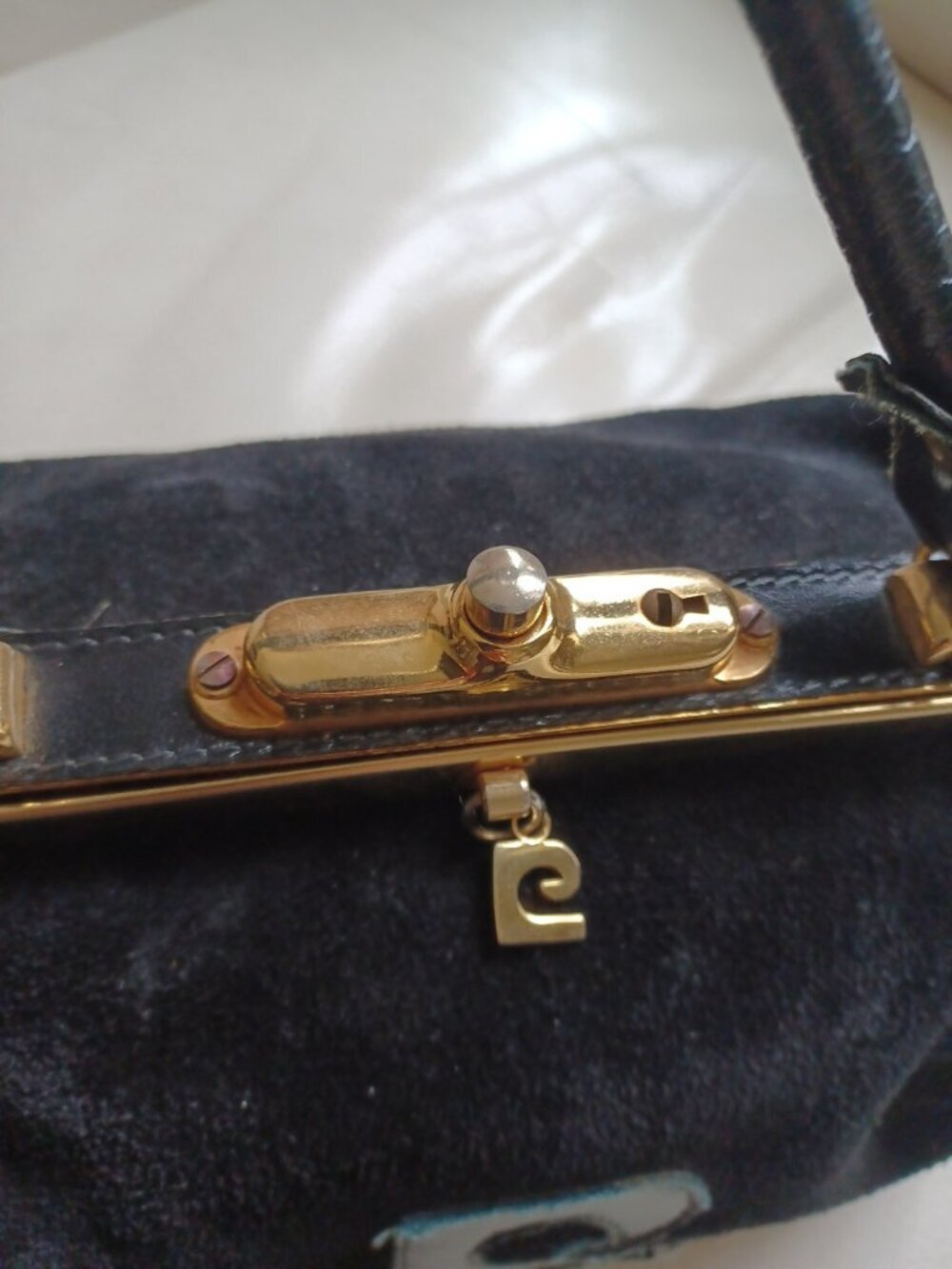 Vintage Suede Pierre Cardin Bag 70s - Picture 3 of 6